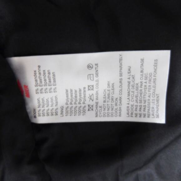 NWT Men Diamond Quilted Lightweight Insulated Vest - Picture 8 of 13